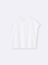 GUのTシャツ、全部990円って…神コスパすぎ♡可愛くて着回し優秀だから今すぐ確保しとこ！