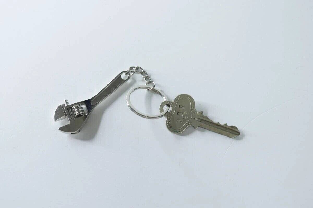 「すごっ…」って声出た！「無駄にクオリティ高すぎ！」大人もハマる100均のキーホルダー3選
