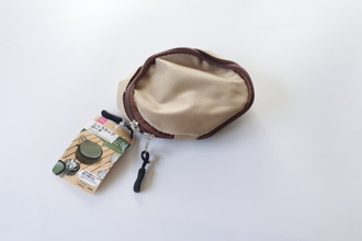 ダイソーから専用キター！細かい部分がツボすぎる♡あると便利なポーチ