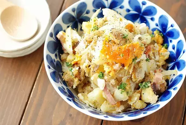 ポテサラは焼くのが正解だった！？カリッとほくほく！新じゃがの焼きポテトサラダのレシピ