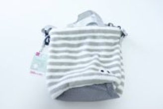 100均で不思議な商品見つけた「可愛さで買ったけど…なんだコレ？」不思議な素材のバッグ