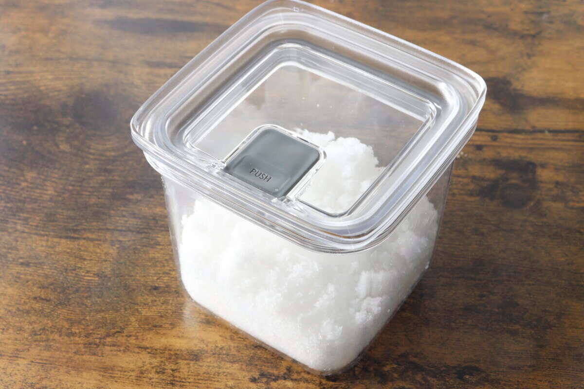 100均で200円！「調味料や粉モノの収納に困ってる人に教えたい…」優秀な保存容器