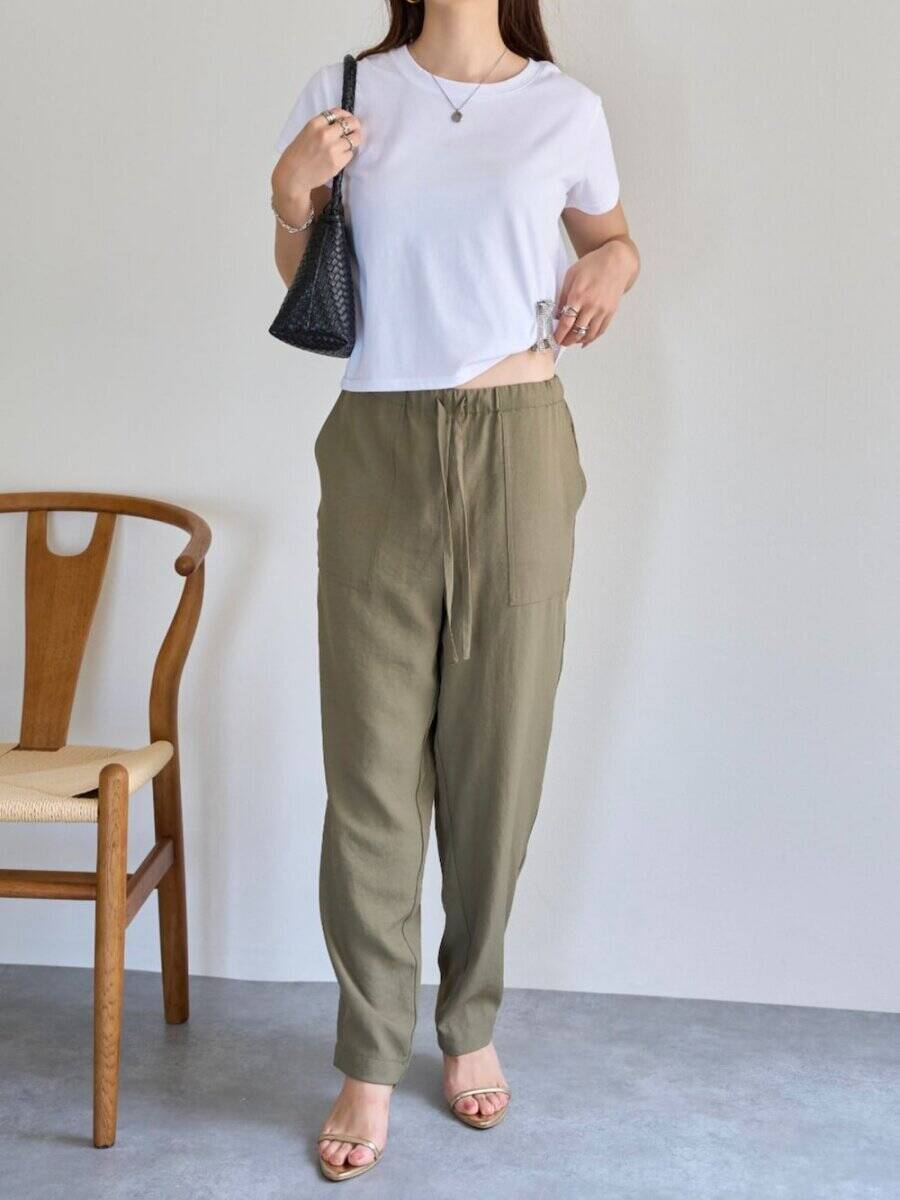 夏の定番「白T」大人女子はこう着るのが正解♡手抜きに見えない！おしゃれな人の着こなし大公開