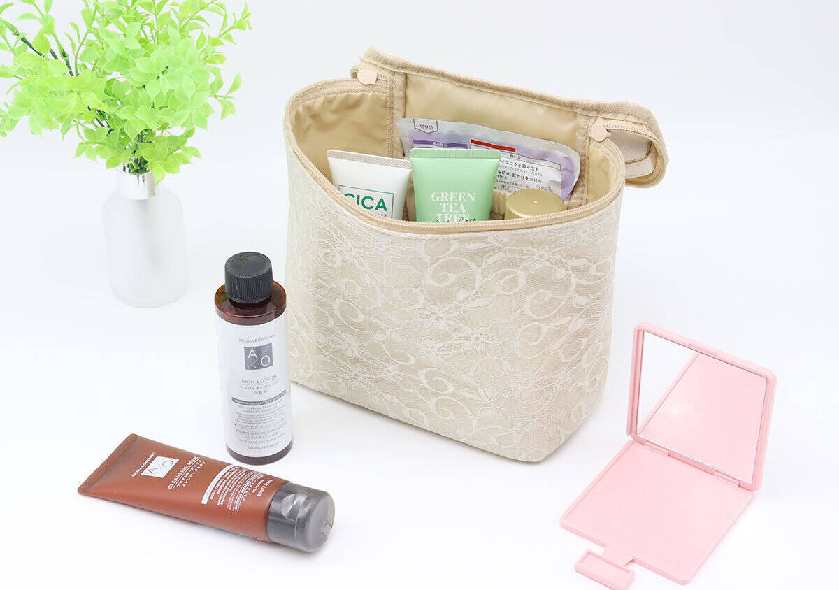 素敵なあの人6月号は付録買い決定！上品で華やか＆超高見え♡人気ブランドの大容量ポーチ