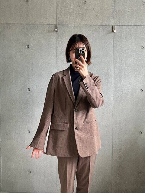 ユニクロでとりあえず買って！秋はこれさえ持ってれば困らない♡着回し自在な頼れるセットアップ