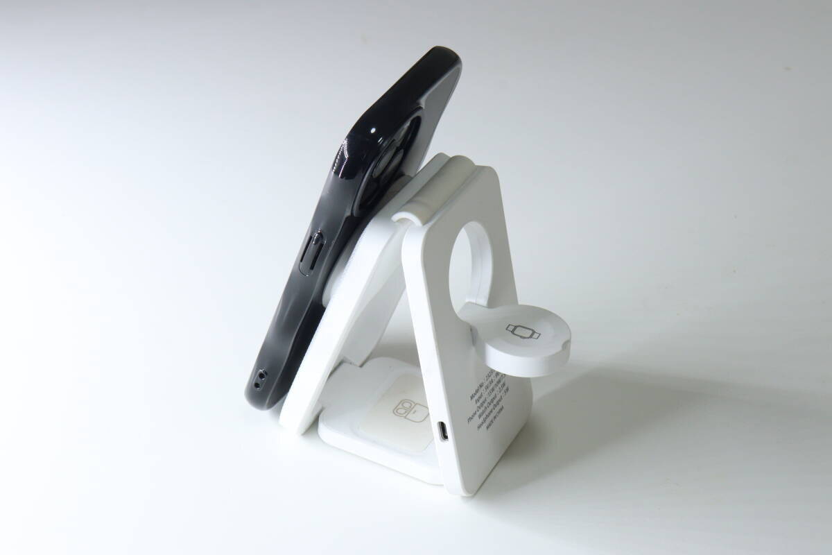 300円だけど…むしろお得に感じるわ～！快適性が爆上がりする！スマホケース