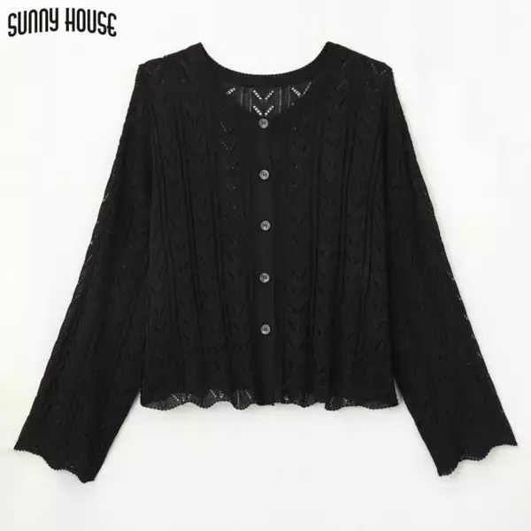 しまむらの新作黒トップスこんな可愛いの反則だよ～！ガシガシ着倒せるのにお値段バグってる…♡