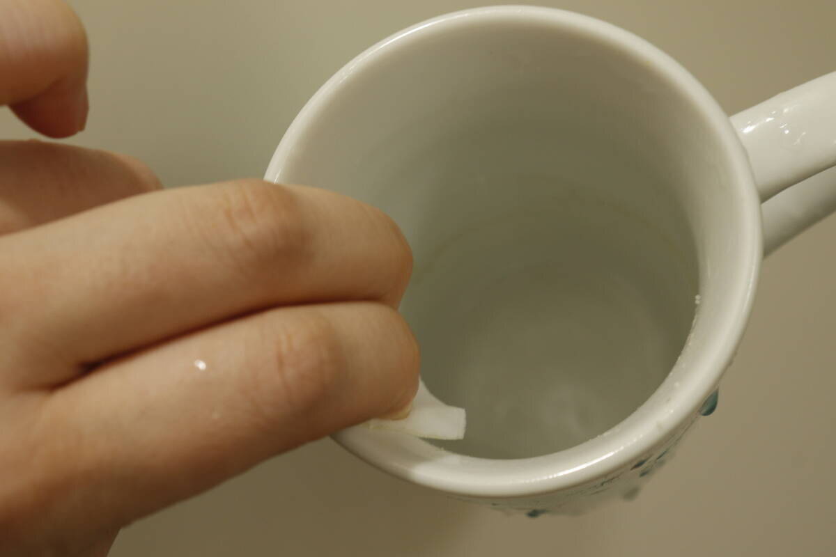 アイデアに感動！むしろ全商品くっつけて欲しい！取り出しやすさが段違いな100均スポンジ