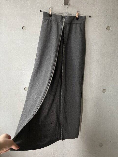 GUで一目惚れしてイロチ買い！はくだけでスタイルアップ♡色っぽタイトスカートコーデ