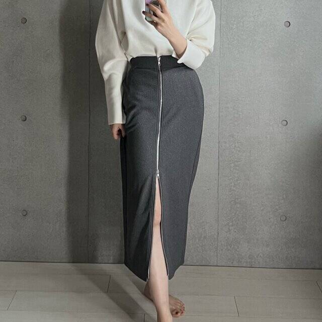 GUで一目惚れしてイロチ買い！はくだけでスタイルアップ♡色っぽタイトスカートコーデ