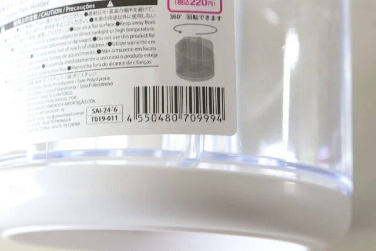 【ダイソー】回転式ペン立てが便利すぎた！食器棚がすっきり片付く！“じゃない”使い方