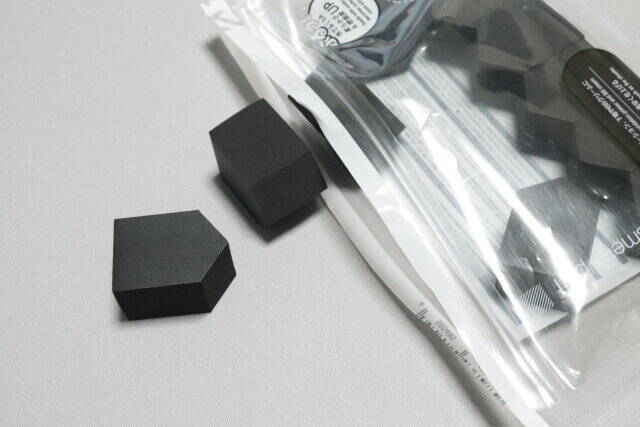 ダイソーさん存在感凄すぎ！真っ黒すぎて売り場で二度見…！まさかの“アレ”入りのアイテム