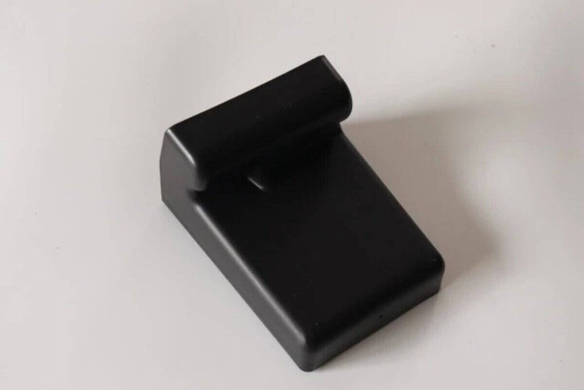 早く買うべきだった…！「玄関に置いといて助かった！」スマートに使える100均便利グッズ