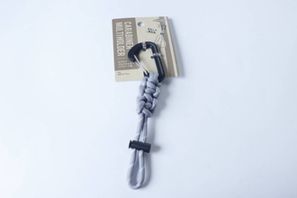 セリアのこれ…ただのキーホルダーじゃない！必需品をおしゃれに持ち運べる便利ホルダー