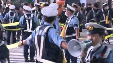 6年ぶりの「土曜日ハロウィン」で厳戒　ハチ公像に幕…交通規制も