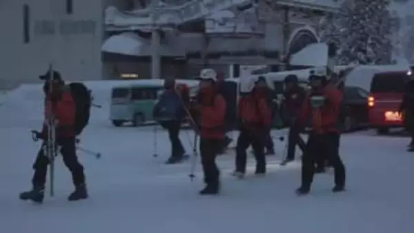 「滑った跡があったので…」中国籍や台湾籍の男性6人が一時遭難も無事救助　雪を掘って作った穴で一晩ビバーク