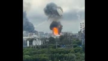 ウクライナがモスクワに大規模攻撃　ロシア国防省「ドローン555機撃墜」　製油所や集合住宅に被害、17人負傷　ゼレンスキー大統領「正当な報復」