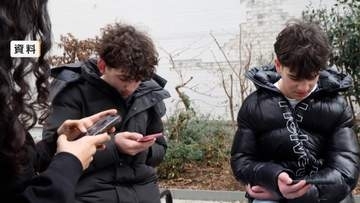 「子ども時代を奪われている」EUが15歳未満のSNS利用規制へ　13歳未満は禁止「EU子ども法」提案
