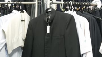 【家計のミカタ！】制服が約1万円で揃う？値上がり続く子どもの制服をリユース店でお得に購入＿60校ほど約3000点の制服をクリーニングして販売→リボン・ネクタイ・ジャージも〈北海道札幌市〉