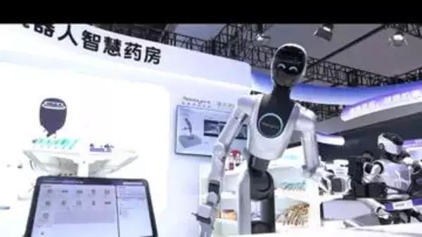 世界最大級AI展示会に最新ロボット集合　薬品選びスマイル！中国代表使用の卓球ロボも　習主席が演説でアメリカけん制