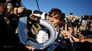 メルセデスのキミ・アントネッリが8勝目！今シーズン3戦目の角田裕毅は14位【F1第14戦スペイングランプリ決勝結果】