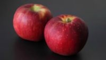 「ふじ」と「サンふじ」の違いを知ってる？代表的なりんごの品種の特徴とビジュが可愛い「りんごのローズパイ」