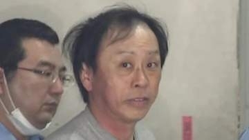 帰宅途中の女性襲いバッグ奪った47歳男を逮捕　500m後つけ犯行か、被害者は道路に顔面打ち付け歯折れる重傷　東京・足立区