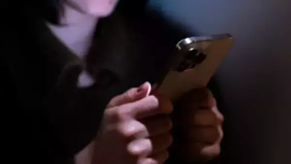 SNSで「学校戦争」拡散　子ども同士の暴力あおる投稿　15歳少年ら逮捕　ロンドン