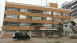 「「お金を自ら差し出してきた」と一部否認　商業施設内で高校生3人が強盗被害、1人は鼻骨を折る大ケガ　18歳の男2人を逮捕　富山・高岡市」の画像1