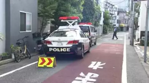 「包丁２～３本持った男に追いかけられている」　包丁2本持った男の身柄確保　銃刀法違反容疑で現行犯逮捕　東京・世田谷区