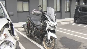 バイクの62歳男性が交差点で軽自動車と衝突し死亡 車を運転していた19歳女を現行犯逮捕 車側に一時停止の標識 愛知県津島市