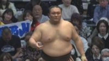 朝乃山「前に出る相撲をとれた」石川の欧勝海を圧倒して雪辱の今場所初勝利【大相撲春場所 2日目結果】