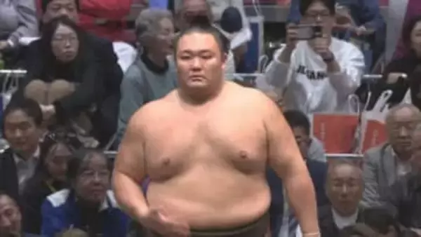 朝乃山、再入幕の初場所で「勝ち越し」決める　平戸海を寄り切り【大相撲初場所 11日目結果】