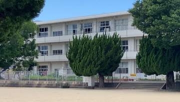 小学校で火災「音楽室から廊下にかけて白い煙」　児童・教職員らはグラウンドに避難、けが人なし　長崎・雲仙市