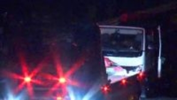 東北道の道路工事で停車中のトラックに別のトラックが追突…近くで作業していた55歳女性が巻き込まれ死亡　宮城・大崎市