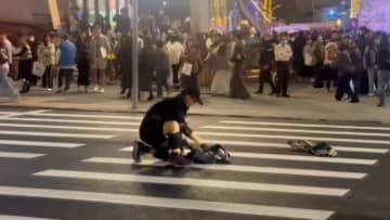 台湾・台北市無差別襲撃事件　容疑者の関係先から「火炎瓶」材料見つかる　事件直前にはオートバイや自宅に放火