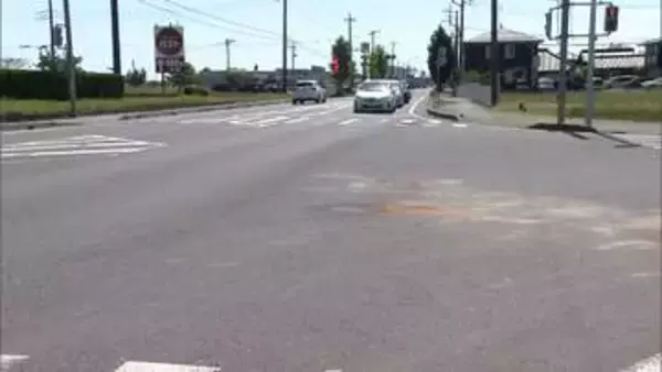 バイク運転の高3男子生徒が意識不明　右折車と衝突　現場は片側1車線のT字路交差点　茨城・水戸市