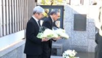 中目黒駅近くで69人死傷　日比谷線脱線事故から26年　東京メトロ社長らが慰霊碑の前で黙とう