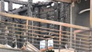 住宅全焼し焼け跡から1人の遺体　住人の女性の息子にあたる50代男性と連絡取れず　大阪・八尾市