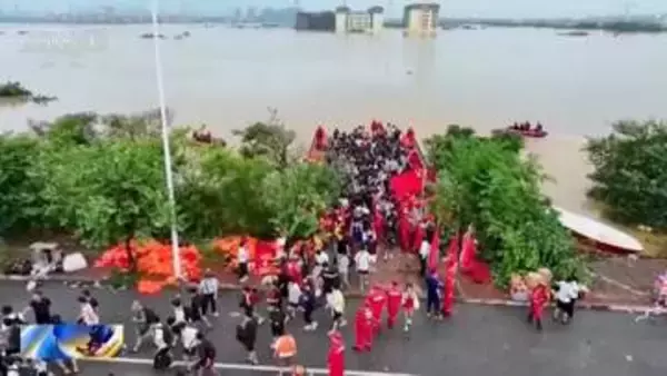 中国南部で記録的豪雨　広西チワン族自治区でダム決壊など洪水で39人死亡　逃げ出したヘビにかまれた死亡者も
