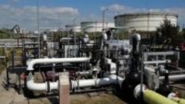 スロバキアとハンガリーがウクライナへの電力供給停止を警告　ウクライナ経由のパイプラインが攻撃で損壊　ロシア産原油輸送再開できず