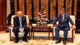「【中継】トランプ大統領、習近平国家主席との 2日目の首脳会談を終え帰国の途に　中国共産党中枢「中南海」で“友好ムード”演出も」の画像1