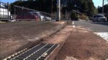 介護士が運転する軽自動車が信号の柱に衝突…90代女性2人死亡　施設利用者の送迎中に事故　和歌山・田辺市