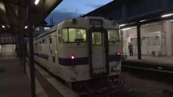 JR肥薩線、約11カ月ぶりに運行再開　「この日を待ち望んでいた」【鹿児島】