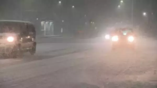 富山県内は12日明け方にかけて「警報級の大雪」に警戒　平地で最大40cm、山間部60cmの降雪予想