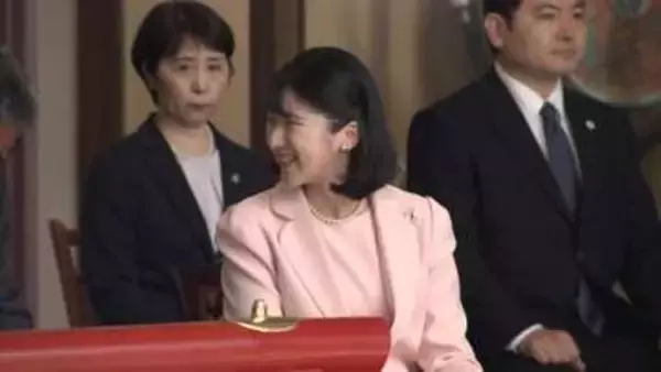 愛子さまが雅楽演奏会へ　「構成も装束も本当に素晴らしい」淡い桃色の装い　8回連続で鑑賞