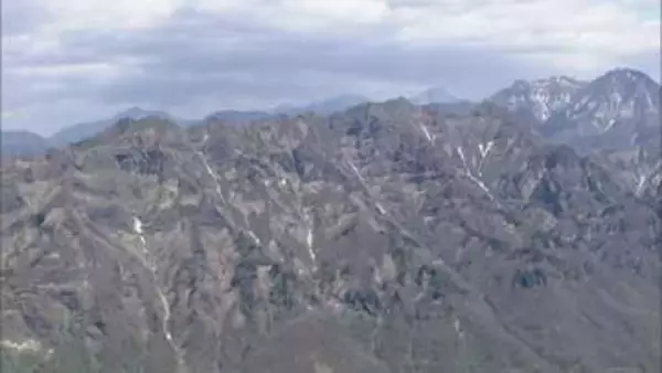 長野・戸隠連峰で富山市の女性医師(46)が滑落して死亡　2人で登山中に雪渓を約70メートル滑落か