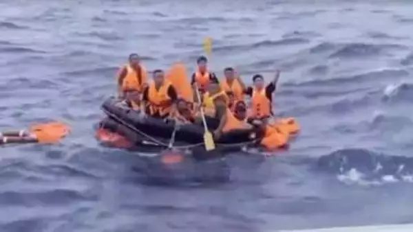 南シナ海でベトナムの貨物船が遭難　乗組員15人が行方不明　領有権を争う中国やフィリピンが救助活動