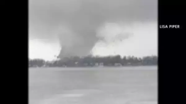 【映像】「まるで電車が家の中を･･･」アメリカ各地で“巨大竜巻”発生、暗闇に激しく光る空　ミシガン州などで8人死亡