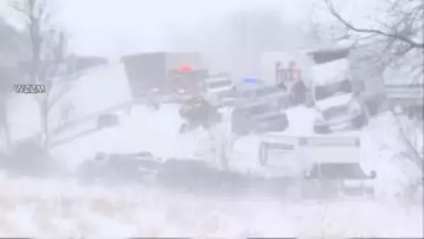 「雪で前の車が見えなかった」猛吹雪の高速道路で100台超絡む玉突き事故　げが人多数も死者なし　アメリカ・ミシガン州